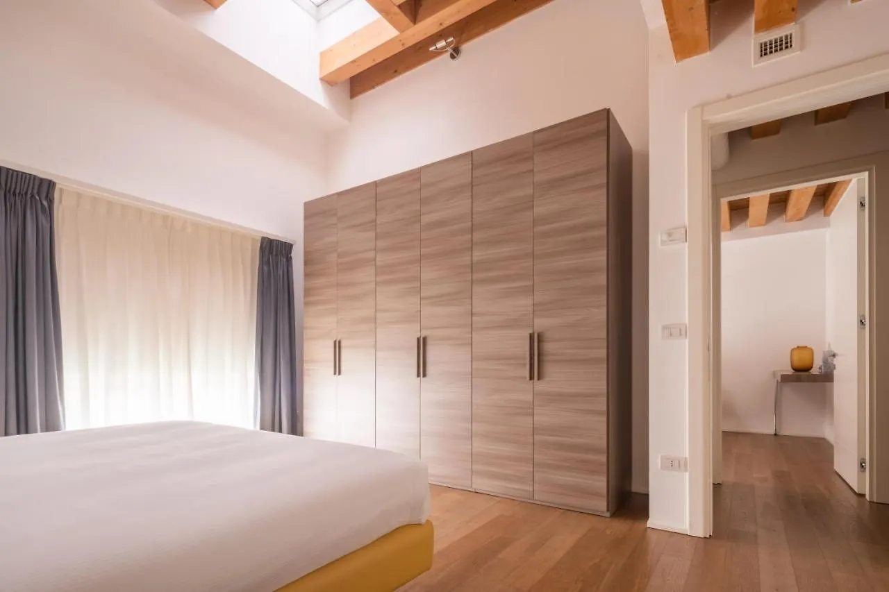 Centrale Mazzoni Apartments R&R Venedig