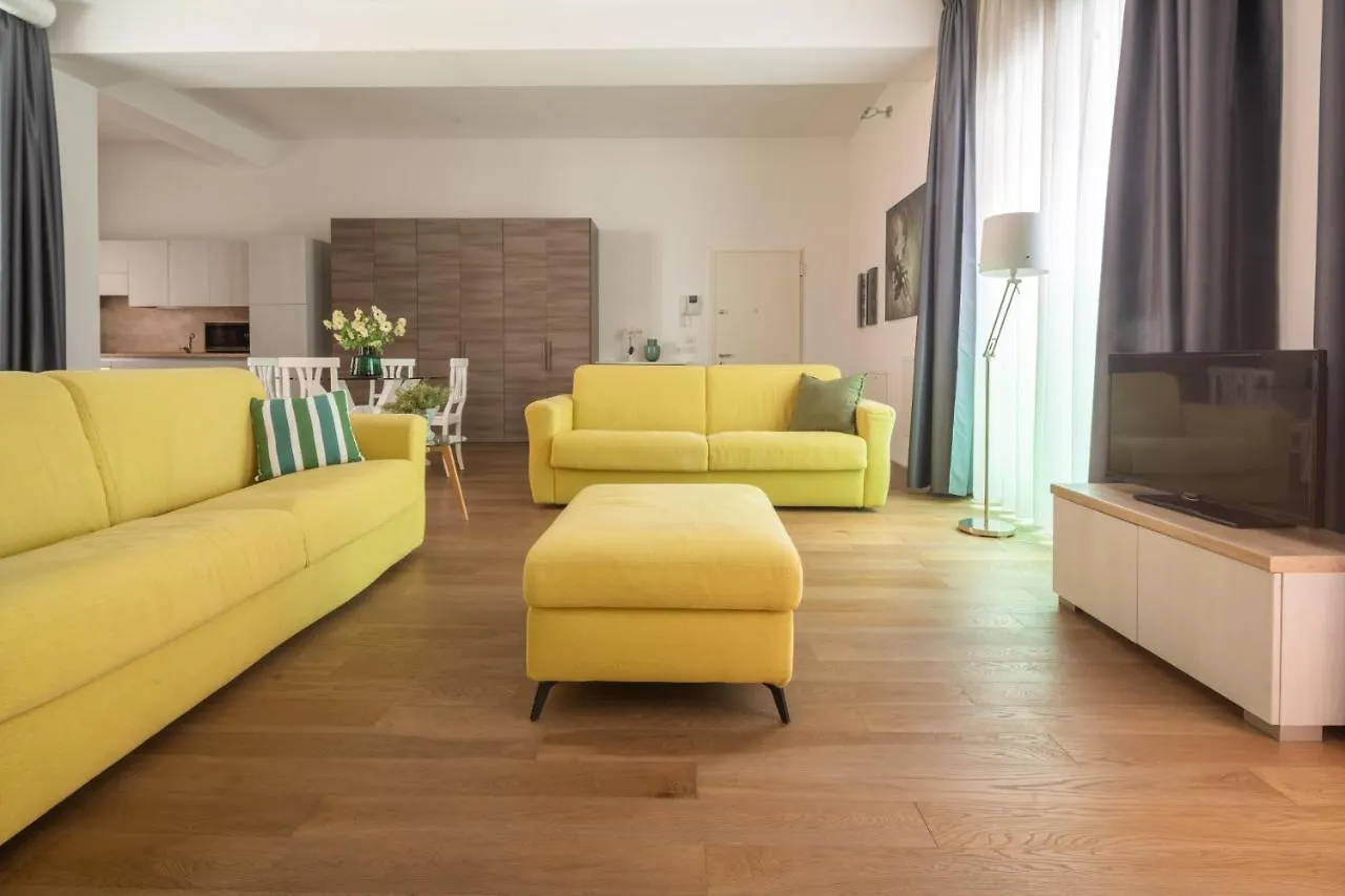 Centrale Mazzoni Apartments R&R Venice