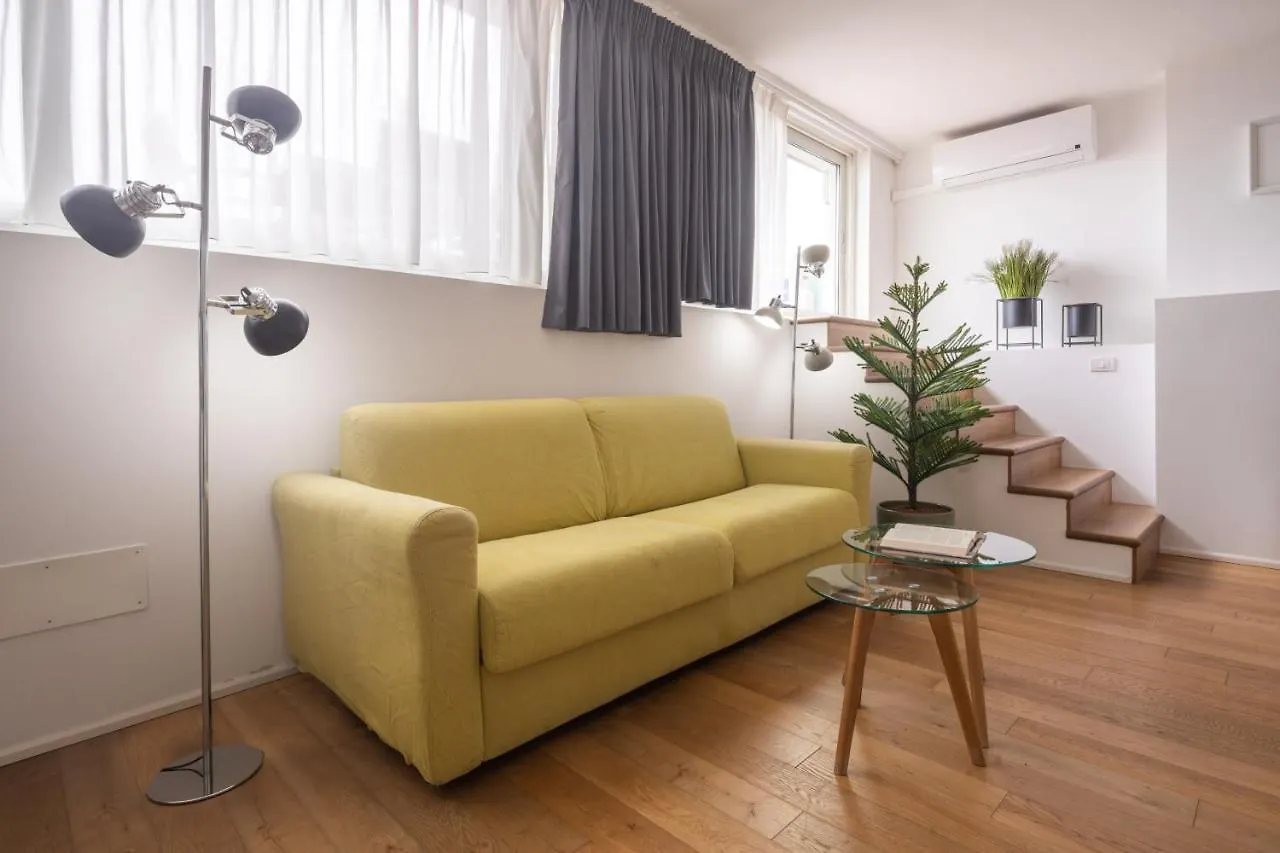Centrale Mazzoni Apartments R&R Venice
