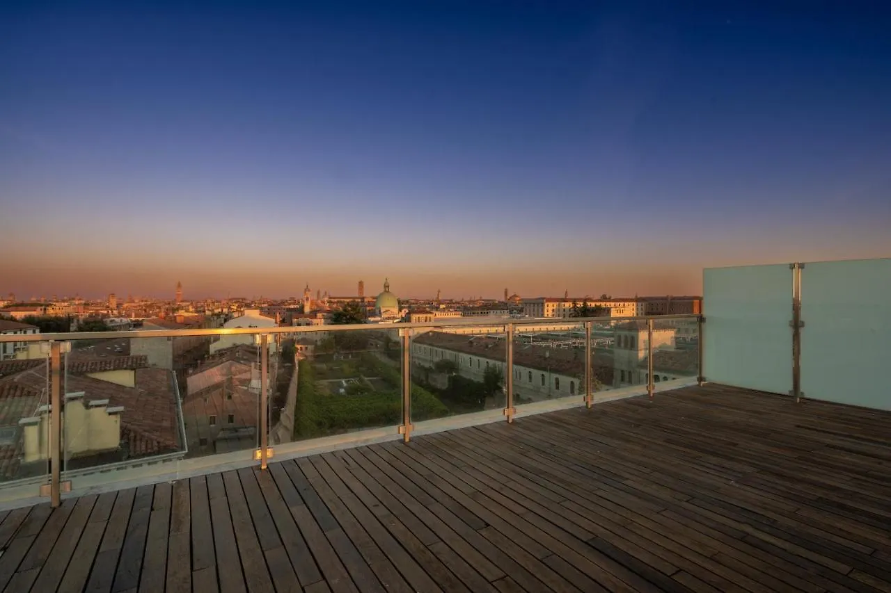 Centrale Mazzoni Apartments R&R contacts